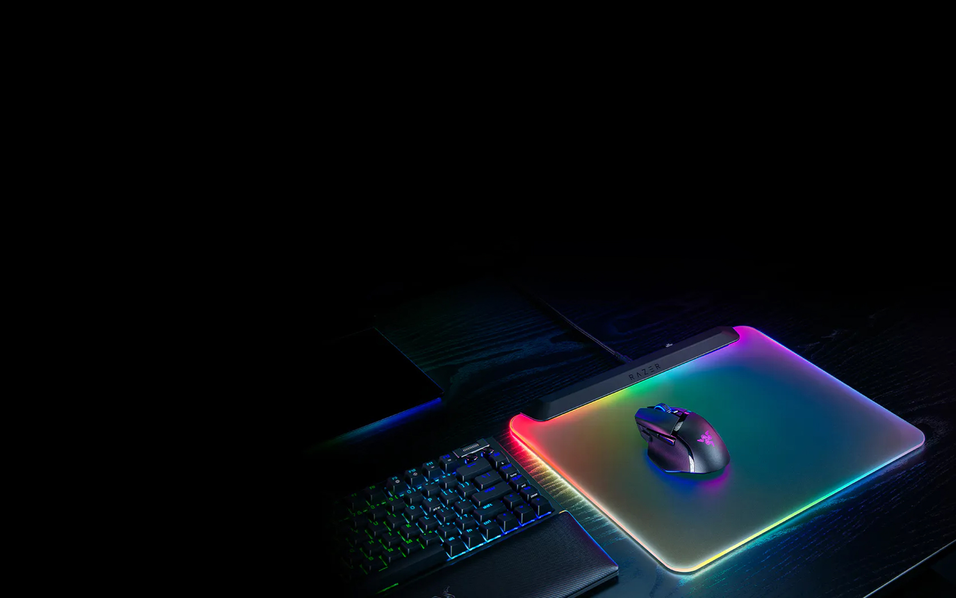 RAZER-1017 桌面展示